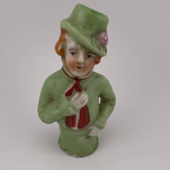 VTG Made In Japan Green Suit And‎ Hat Porcelain Figurine 3" - Picture 4 of 6